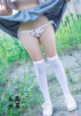 《情不自禁》叶玉卿在线
